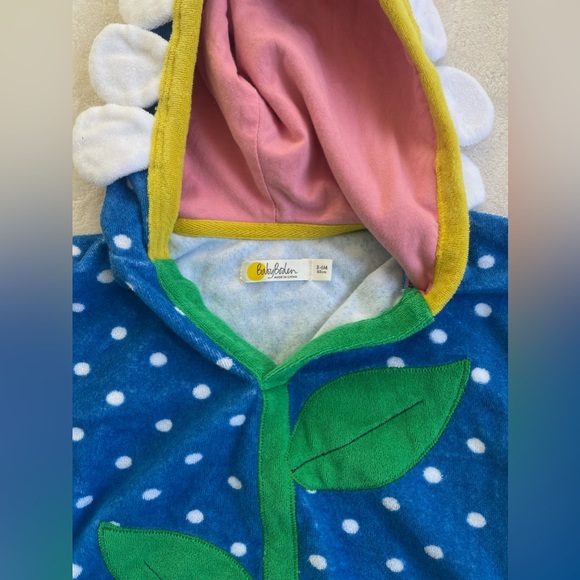 Baby Boden Swimsuit with Matching Towel (Blue with White Polkadots and Flower) - Picture 4 of 7